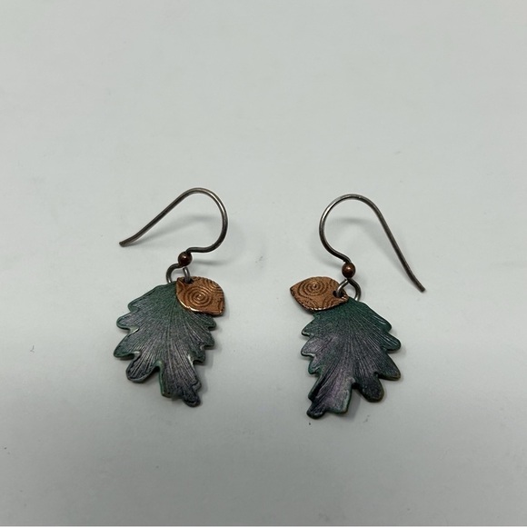 Abstract Green Leaf Dangle Earrings Textured Swirl with 925 Sterling Silver Hook - Picture 7 of 8